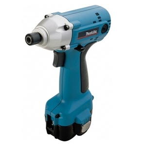 Гайковёрт аккумуляторный ударный MAKITA 6990 DWAE — купить в интернет-магазине amurinstrument.ru с доставкой по Благовещенску | Каталог с характеристиками и ценами гайковёрт аккумуляторный ударный makita 6990 dwae, купить metabo, купить husqvarna, купить bosch, купить makita, купить hitachi, купить hikoki, купить oregon, купить stihl